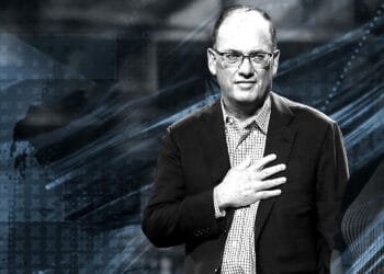 Billionaire Sinks a Fortune into These Two Dividend Stocks