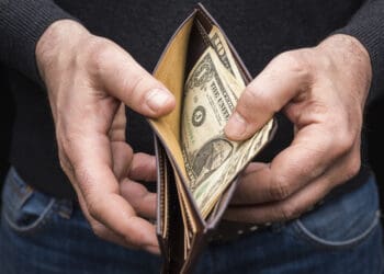 Billionaire Investor: Cash is Better than Stocks or Bonds