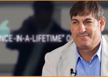 Costas Bocelli of Dark Shadows Weekly